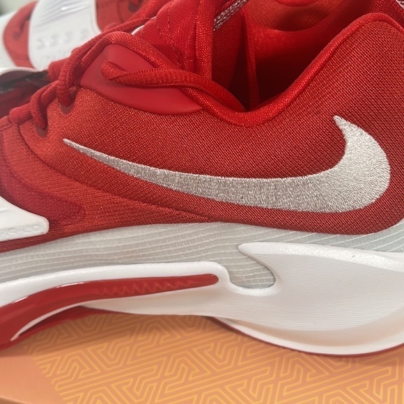 Nike Zoom Freak 3. University Red / White. Size 18. - Picture 10 of 11